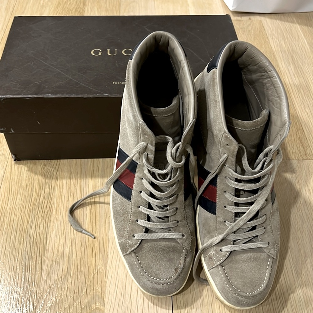 Gucci High-Top Suede sneaker Gucci Sz 10 (US 11)